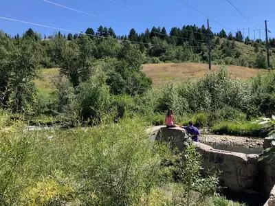 photo of creekside park
